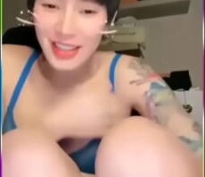 คลิปน้องแซมมี่ ไลฟ์สด ถอดหมด นมโต หีสวย เงี่ยนสุดๆ เด็ดมาก Ep.6 คลิปน้องแซมมี่ ไลฟ์สด ถอดหมด นมโต หีสวย เงี่ยนสุดๆ เด็ดมาก Ep.6
