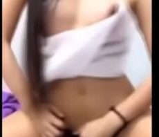 คลิปเสียว หลุดเน็ตไอดอลสาวคนดังไลฟ์สดโชว์หัวนม คลิปเสียว หลุดเน็ตไอดอลสาวคนดังไลฟ์สดโชว์หัวนม