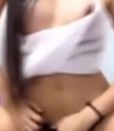 คลิปเสียว หลุดเน็ตไอดอลสาวคนดังไลฟ์สดโชว์หัวนม