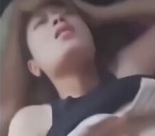 แอบเอากับเพื่อนที่ออฟฟิศ นมใหญ่ผิวขาว เย็ดโคตรมัน