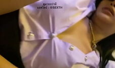 คลิปหลุด พานิสิตสาวหุ่นแจ่มมานอนเย็ดหีที่โรงแรม แบบคาชุด xxx