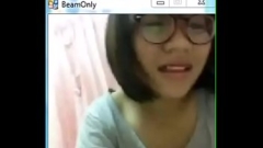 คลิปหลุดน้องบีม สาวแว่น ใช้ขวดโรลออนเบ็ดหี